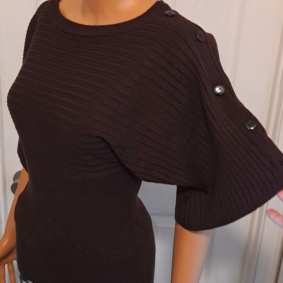 Joseph A. Lightweight Scoop Neck Brown Sweater - Picture 2 of 8